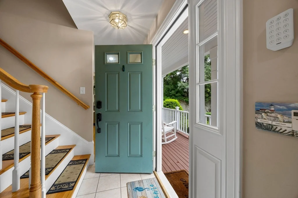 Photo of 10 Lawton Lane