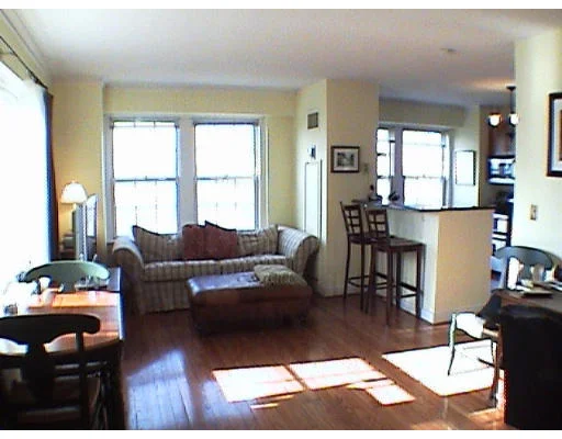 Photo of Unit 607 at 534 Beacon Street
