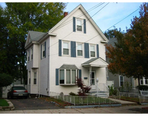 Photo of 122 Glendale St