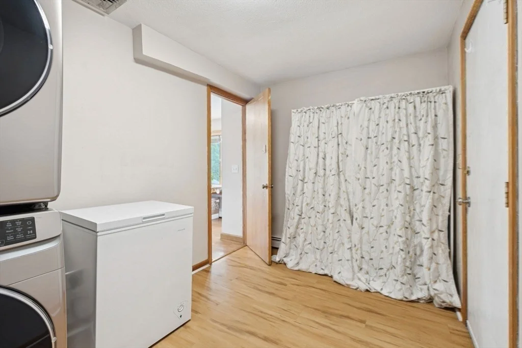 Photo of 20 Murdock Rd