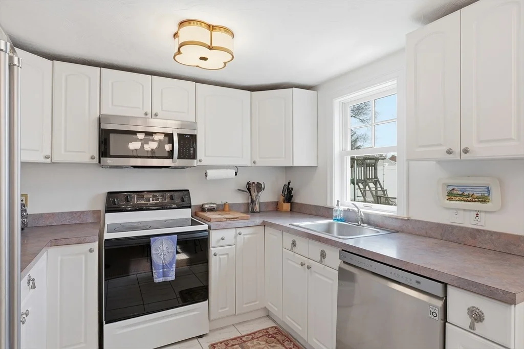 Photo of 19 Brookfield Circle