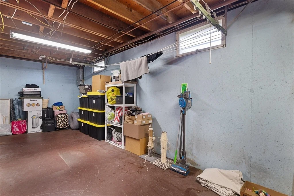 Photo of 8 Horseshoe Dr