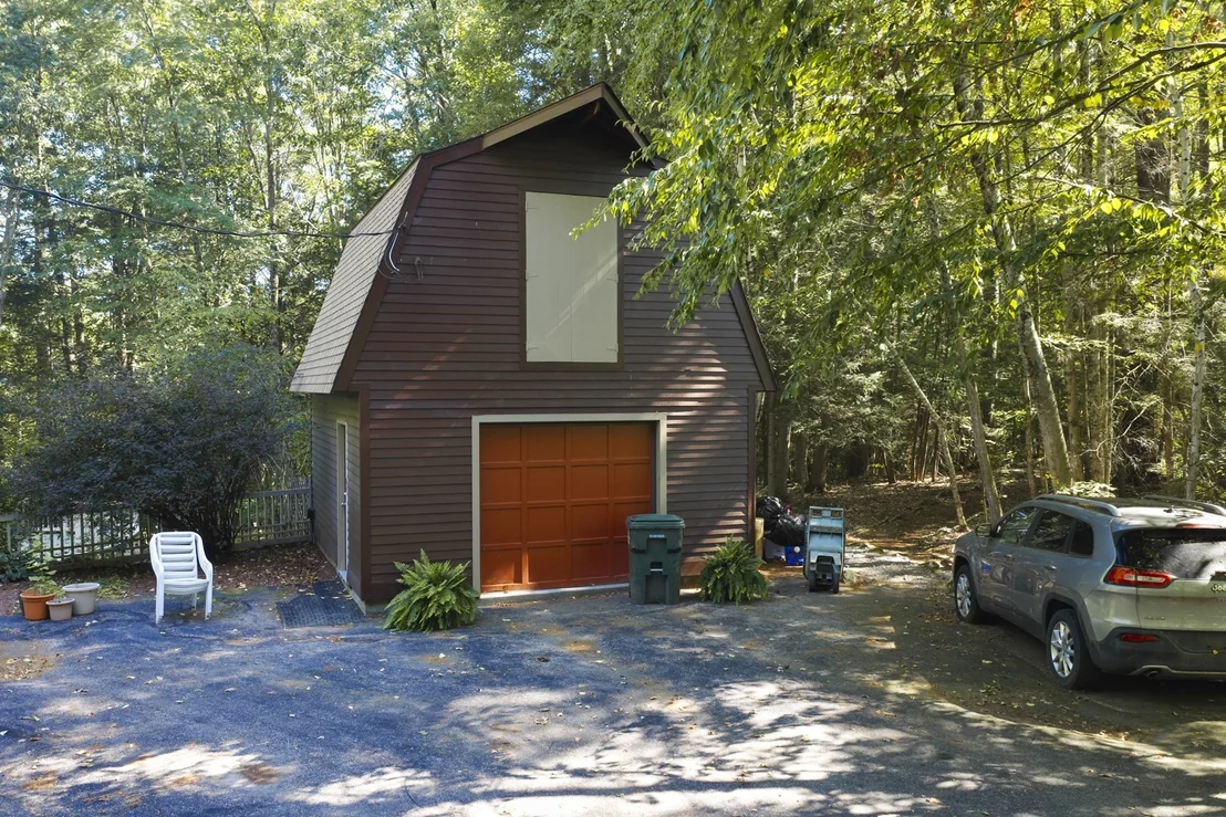 Photo of 139 Podunk Rd
