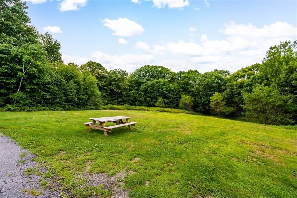 Photo of 102 Overlook Rd