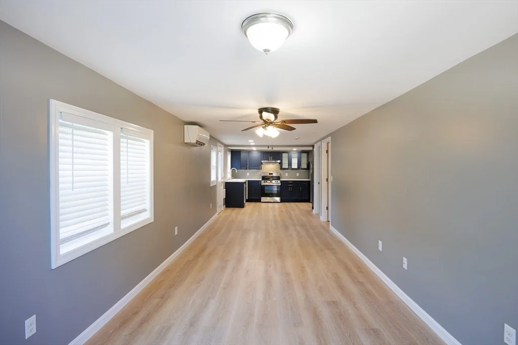 Photo of 8 Freeman Ave