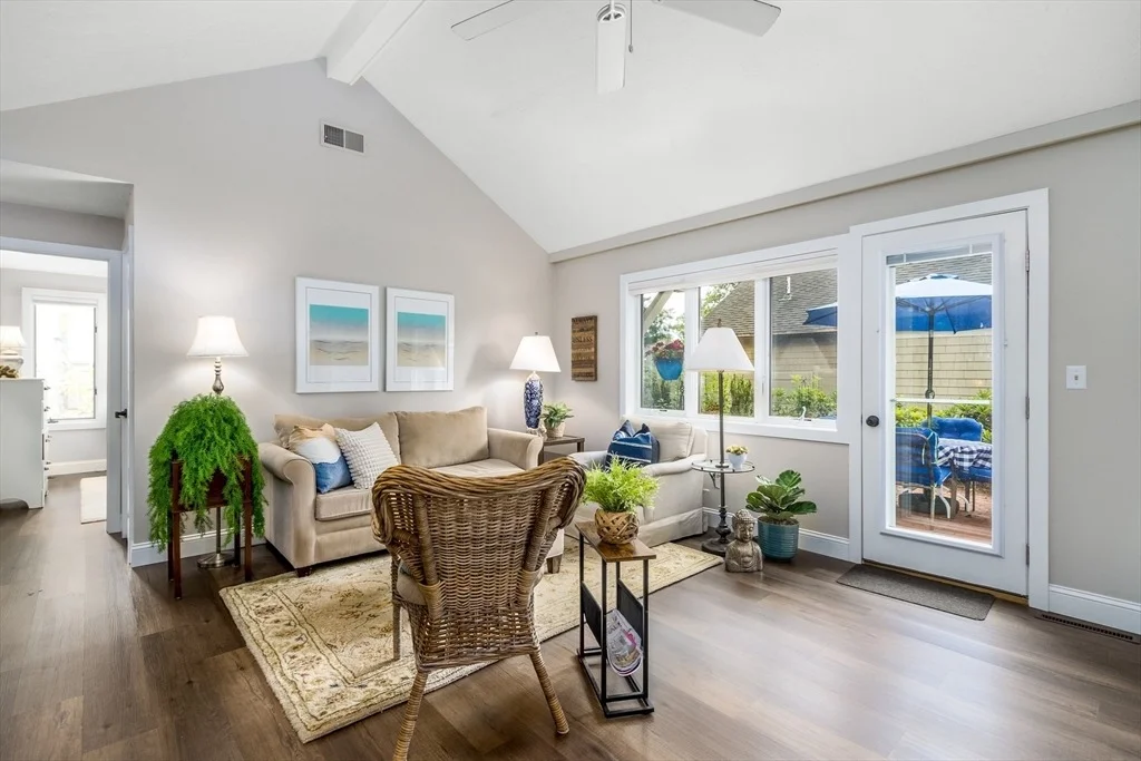 Photo of 3 Niblick Lane