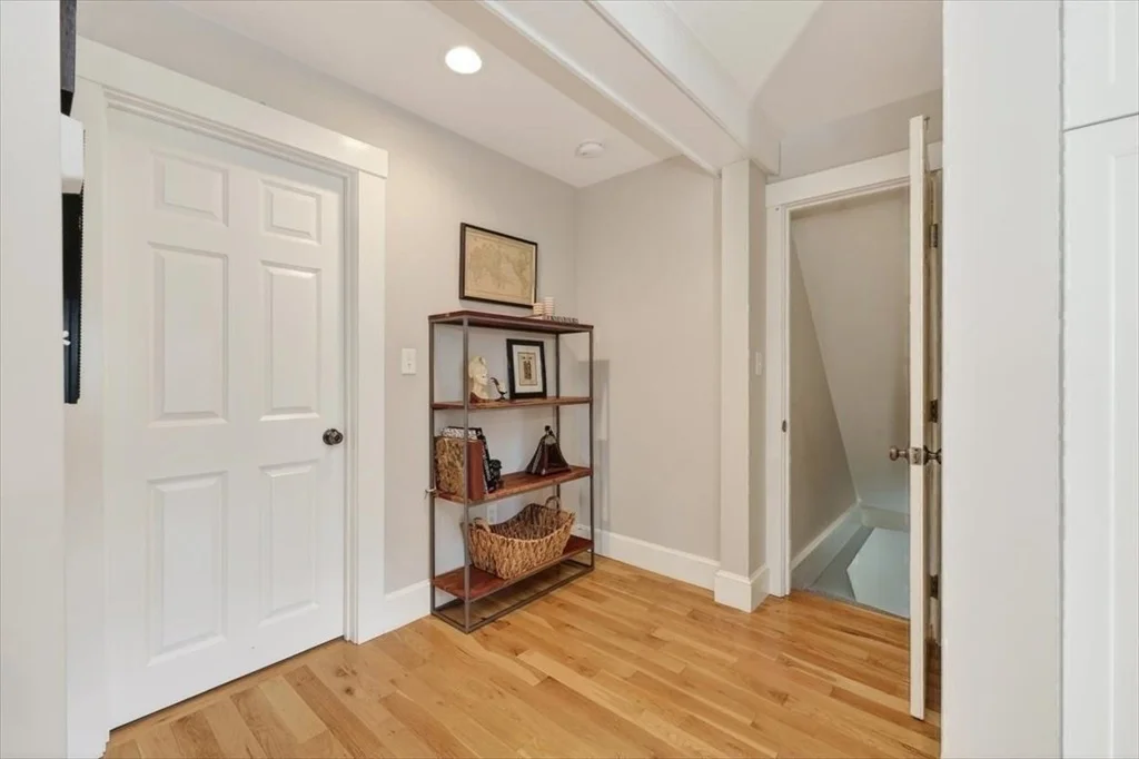 Photo of 11 Planters Field Ln
