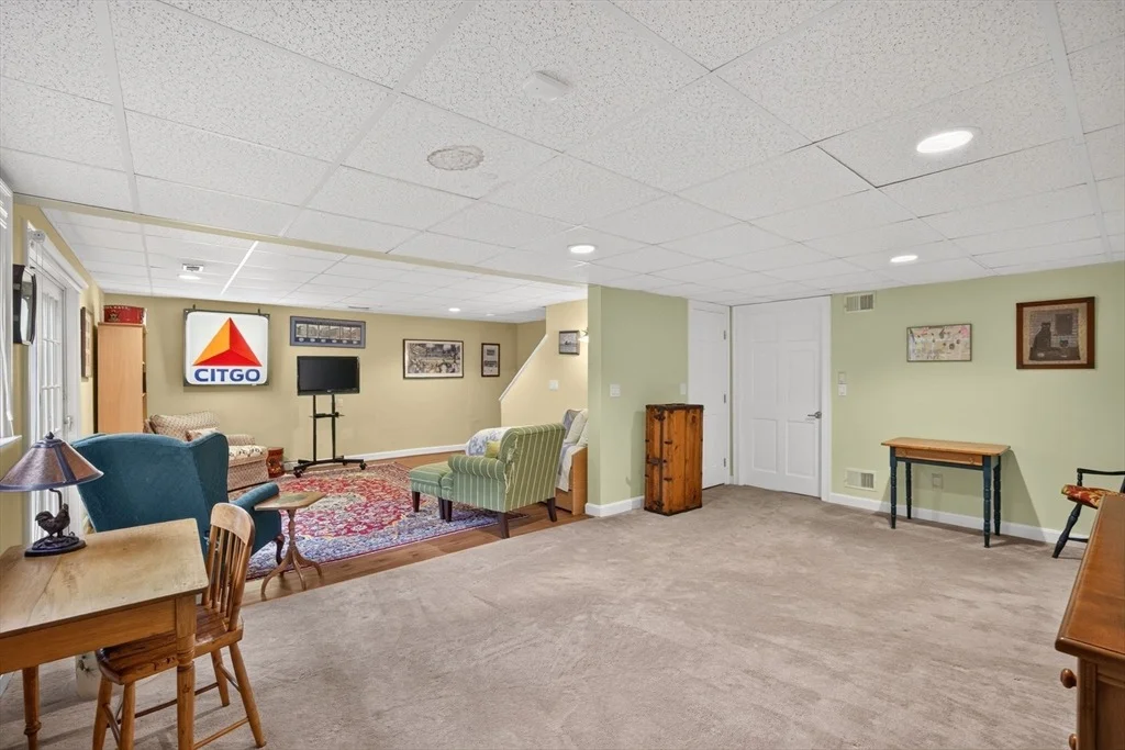 Photo of Unit 8 at 8 Elizabteh Circle