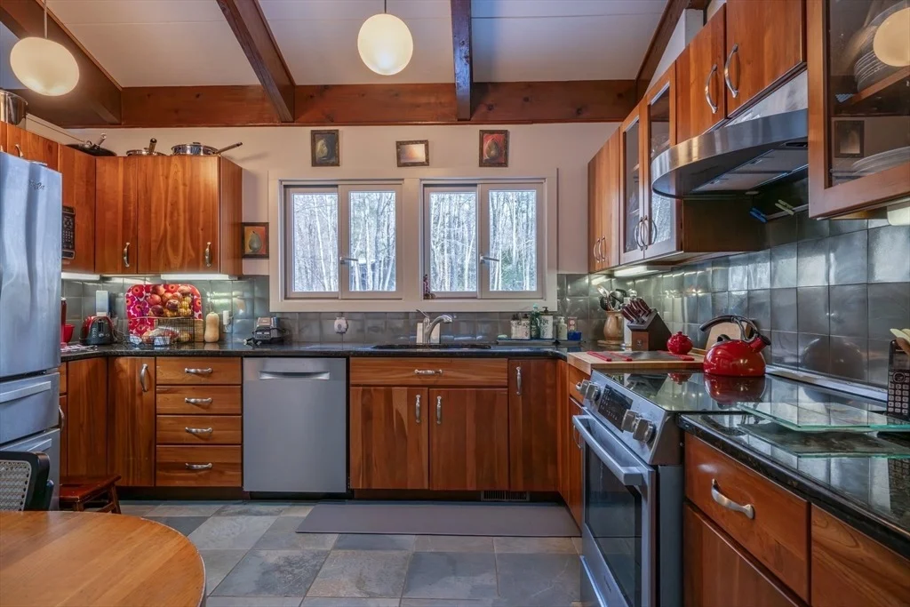 Photo of 206 North Valley Road