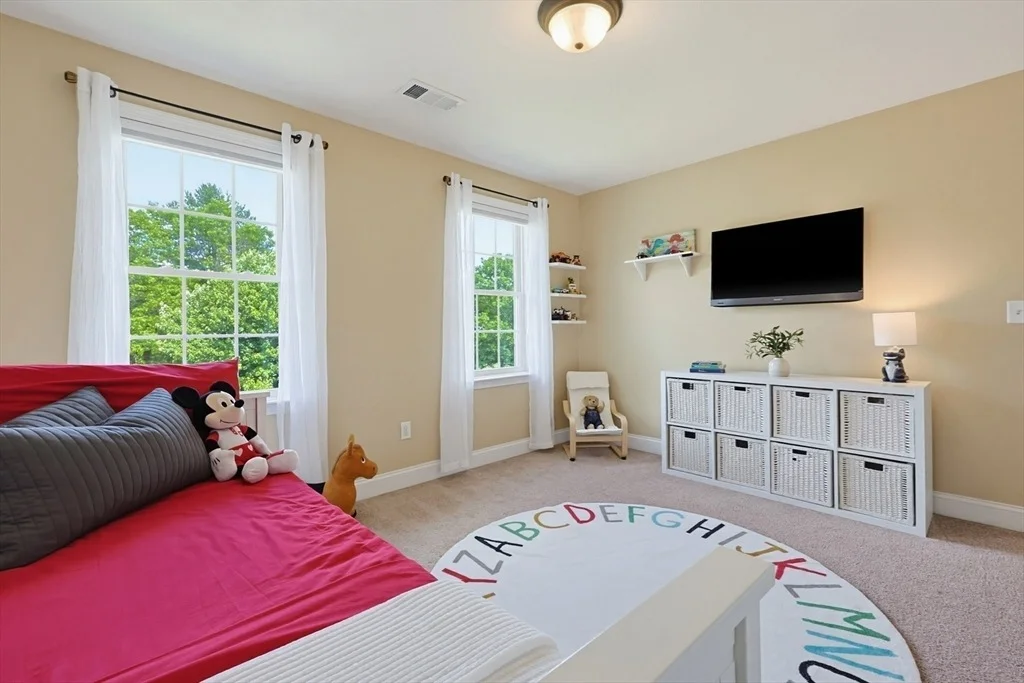 Photo of 7 Stanley Cir