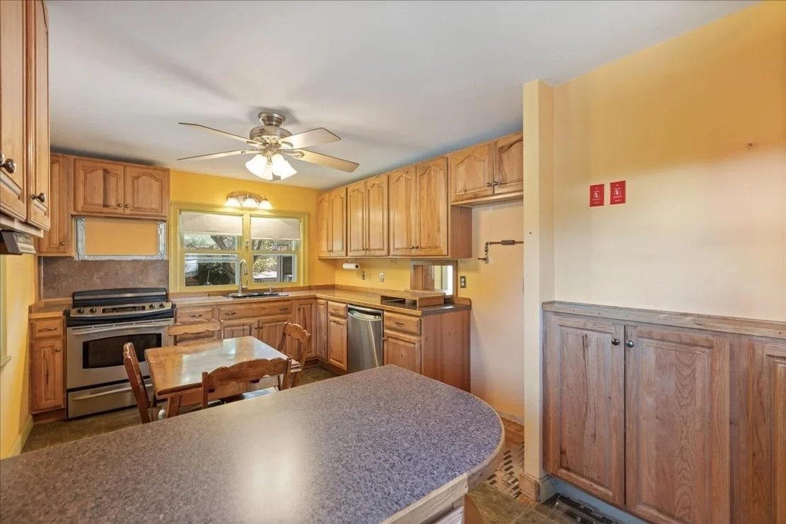 Photo of 4 Oakhurst Rd