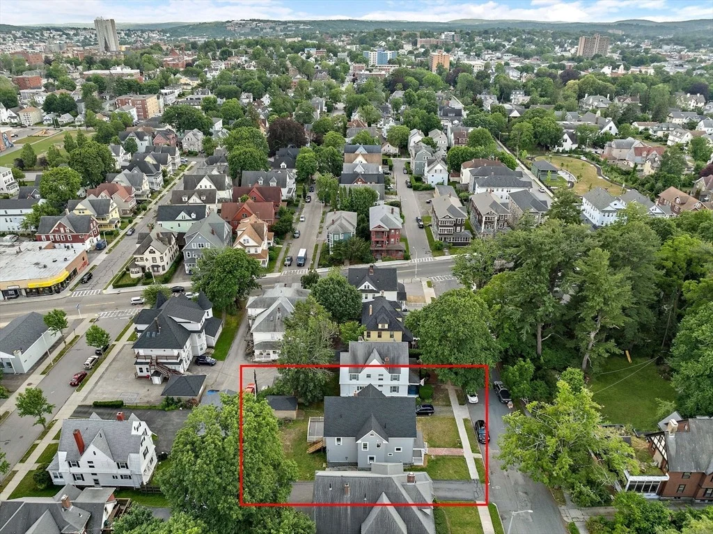 Photo of 10 Trowbridge Rd