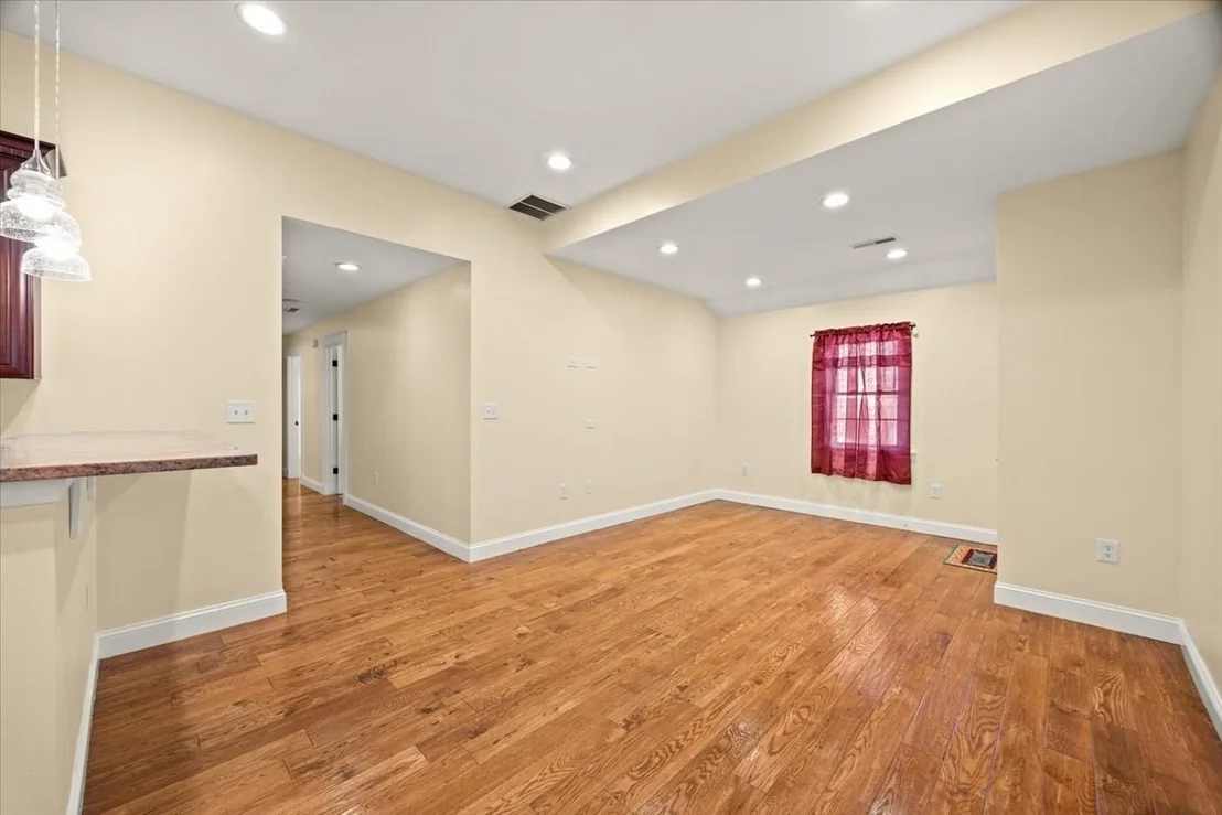 Photo of 5 Wyman Rd