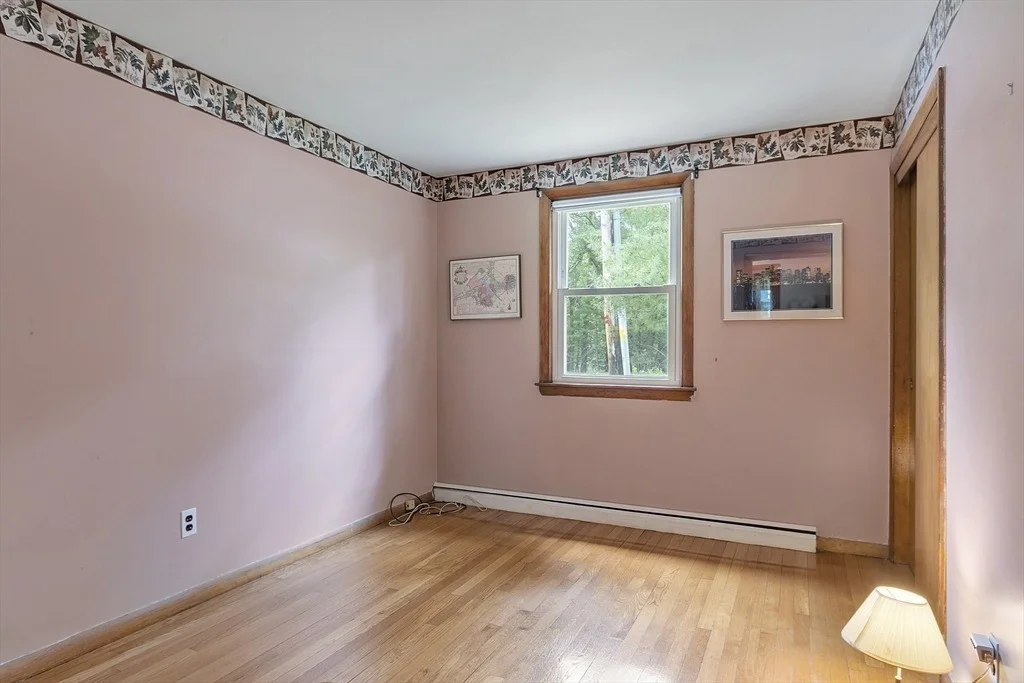 Photo of 471 Lowell St