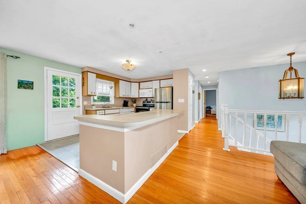 Photo of 1 Howe St