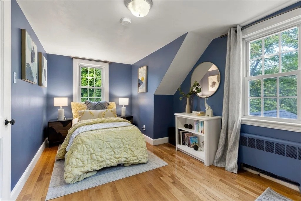 Photo of 64 Paon Blvd