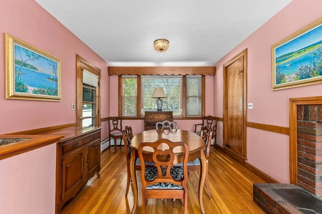Photo of 211 Adams Street