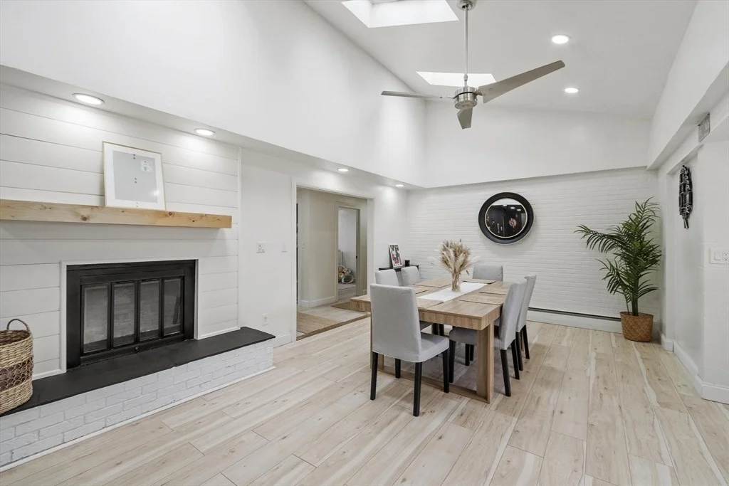 Photo of 82 Cornell Rd