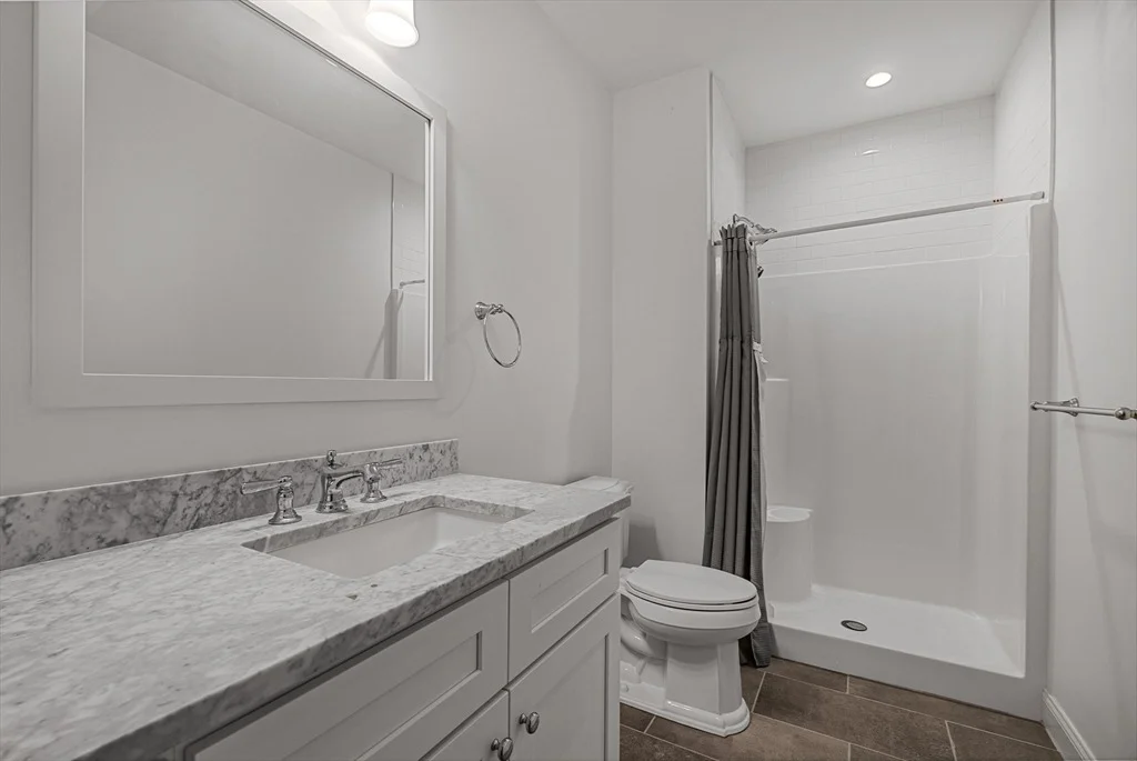 Photo of 7 Bemis Rd