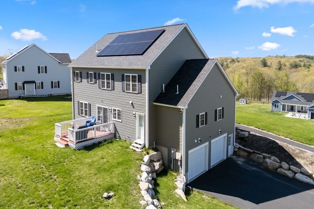 Photo of 32 Hycrest Rd