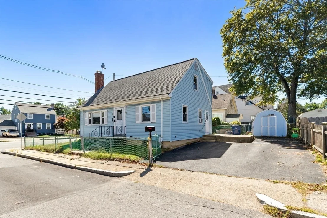 Photo of 4 Spring Valley Rd