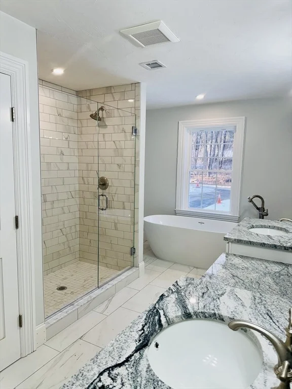 Photo of 118 Randall Rd