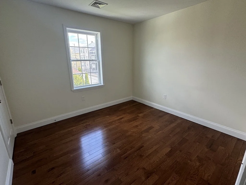 Photo of 6 N Rocliffe St