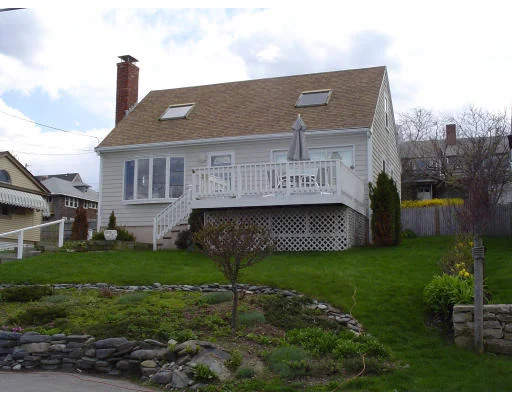 Photo of 46 Point Allerton Ave.,