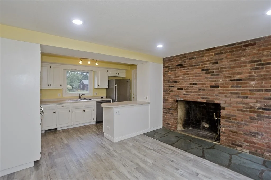 Photo of 236 Forest Glen