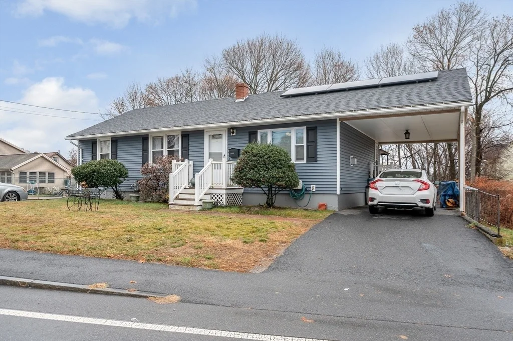 Photo of 362 Lowell St