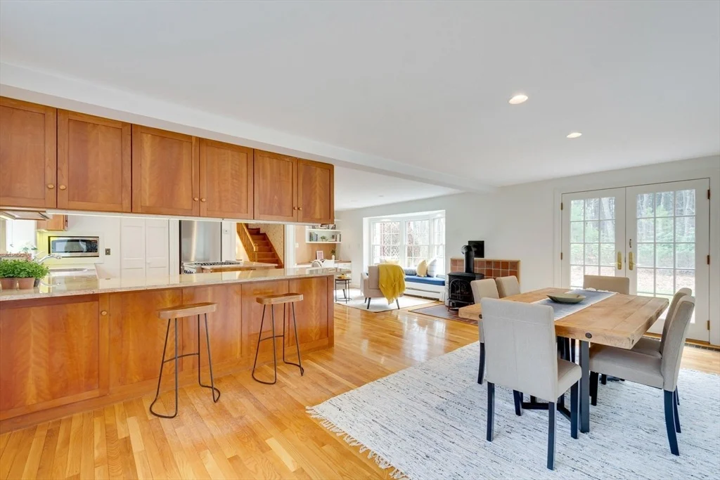 Photo of 134 Sandy Pond Rd