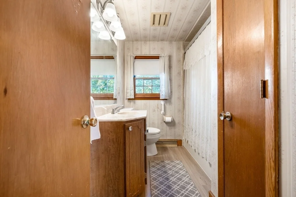 Photo of 5 Colonial Rd