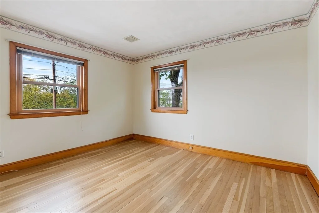 Photo of 303 Forest St