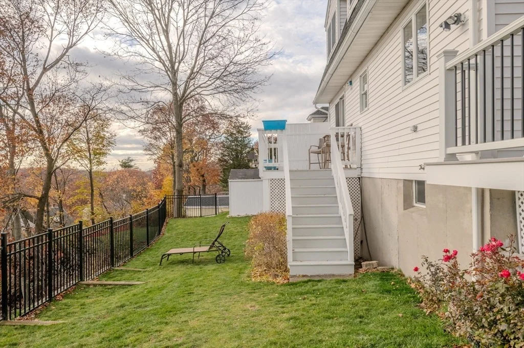 Photo of 27 Temple St