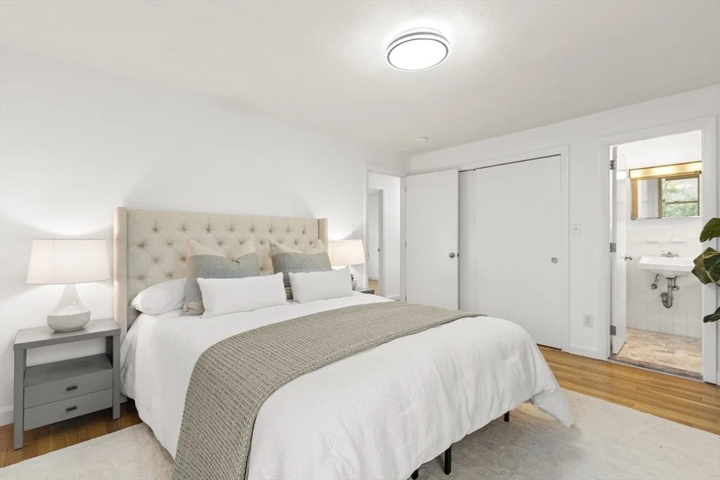 Photo of 25 Summer St