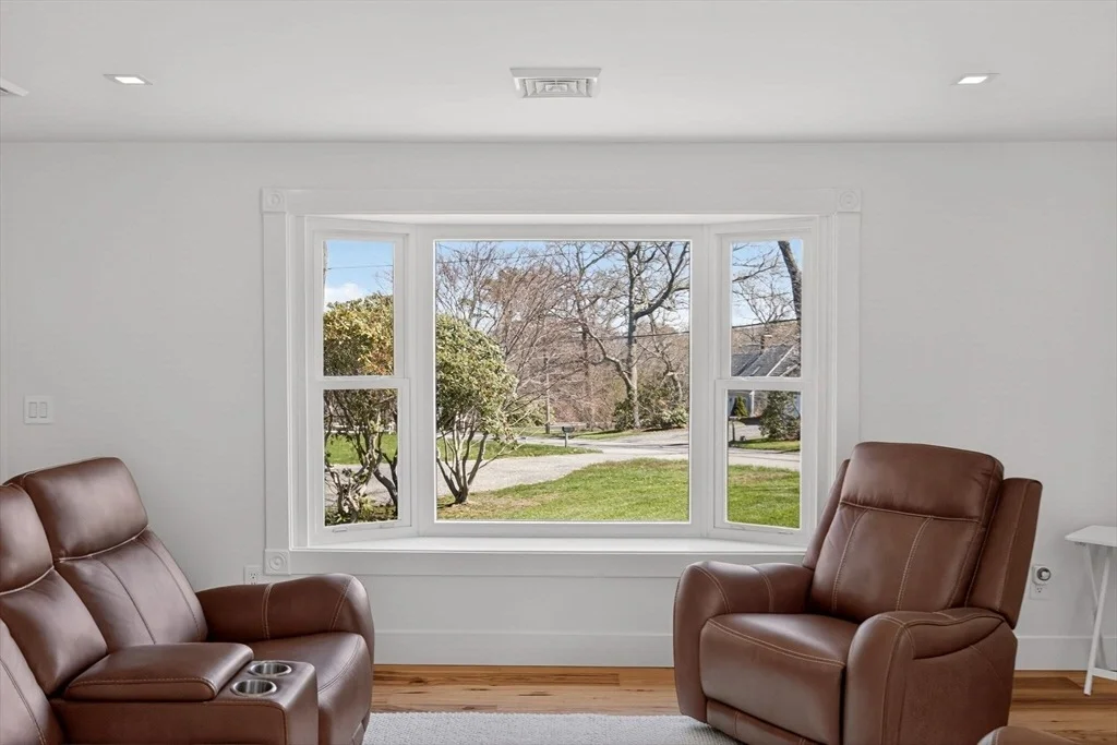 Photo of 28 Chipman Rd