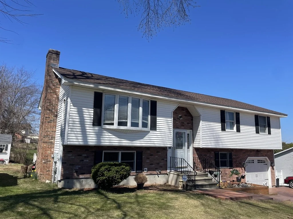 Photo of 132 Ondrick Dr