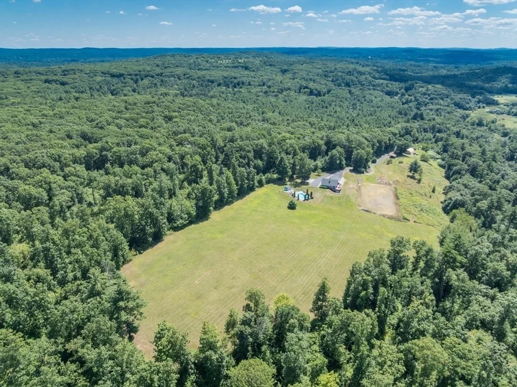 Photo of 16 Cider Mill Rd
