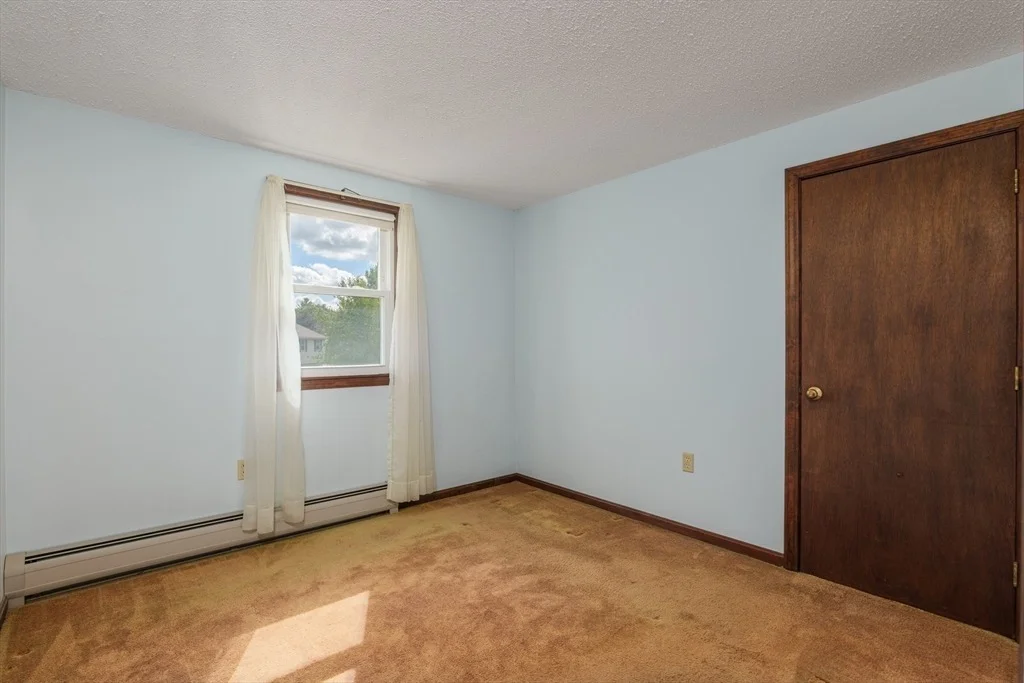 Photo of 131 Bridle Path Ln
