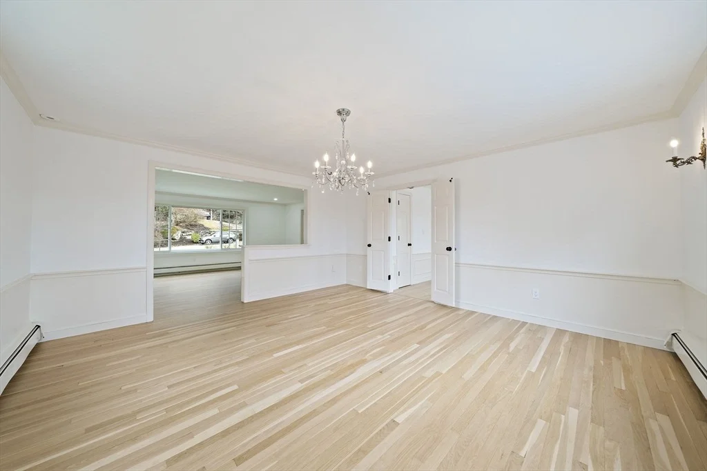 Photo of 49 Algonquin Rd