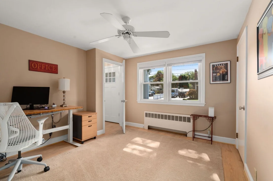 Photo of 39 Robin Rd