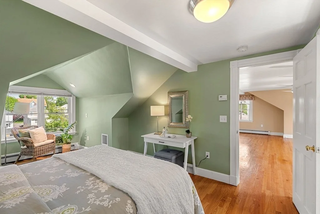 Photo of 6 Marion Ave