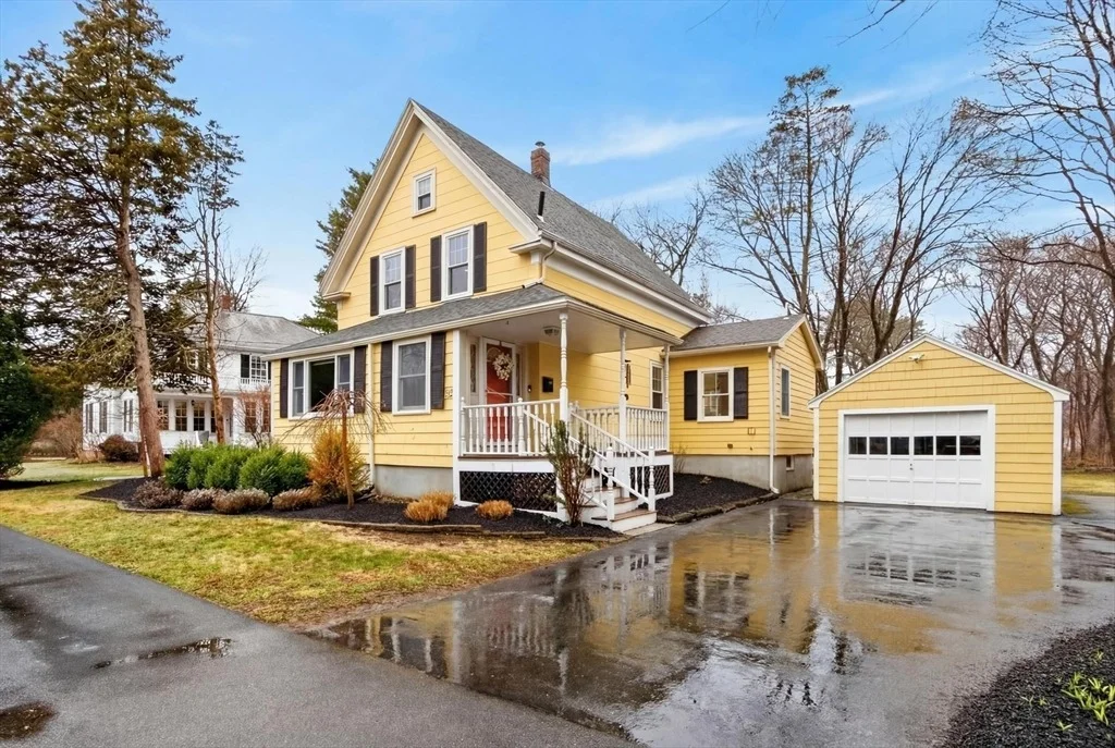 Photo of 52 Maple St