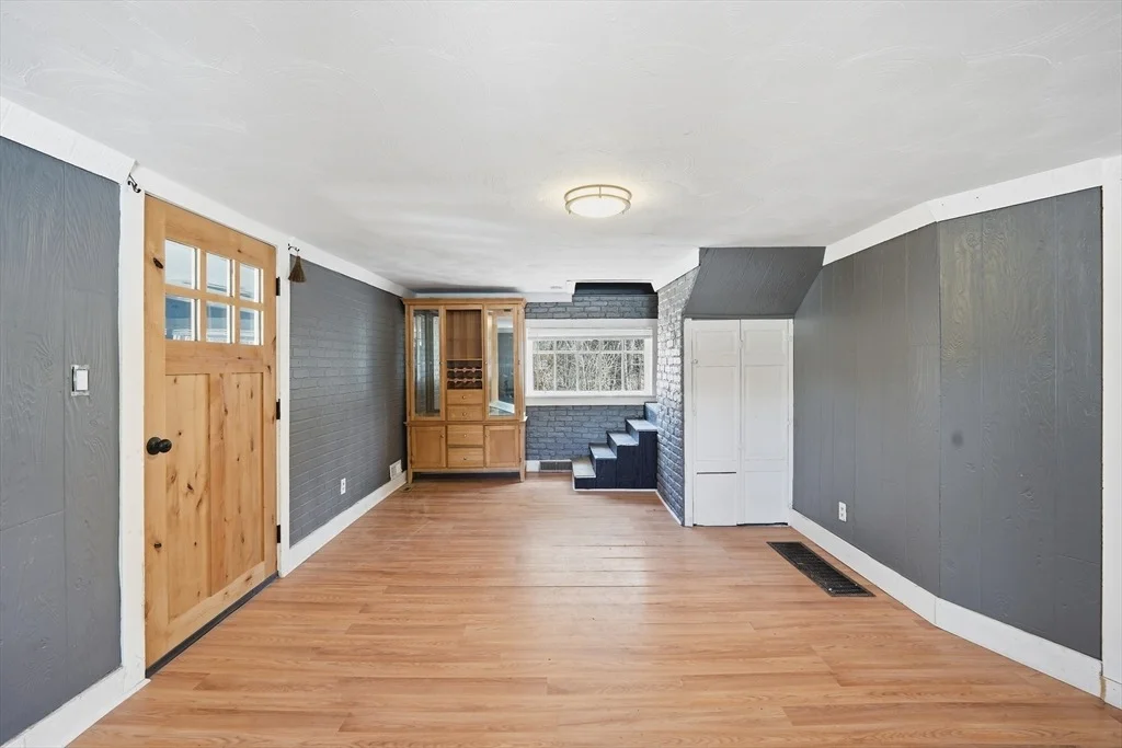 Photo of 5 Torrey St