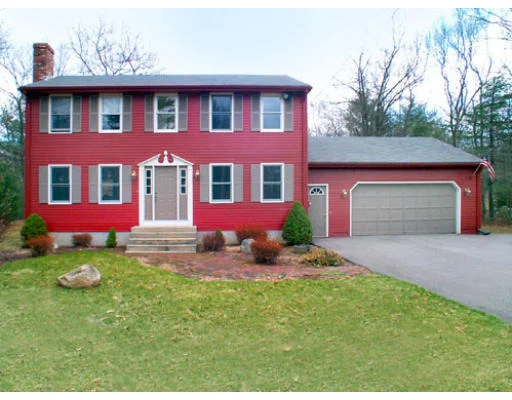 Photo of 190 Log Rd