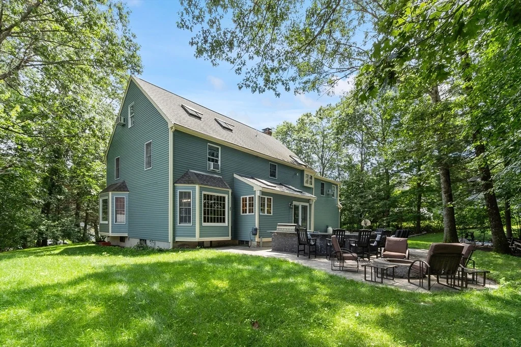 Photo of 492 Stow Rd