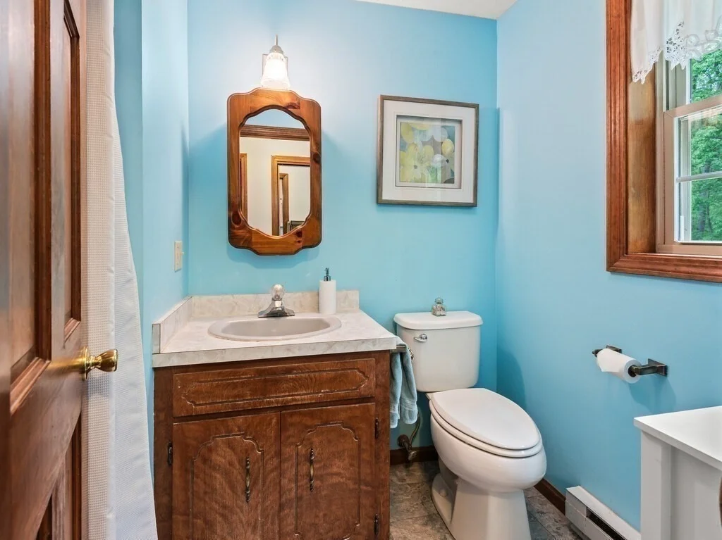 Photo of 3 Oakwood Dr