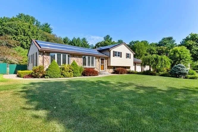 Photo of 22 Carleton Rd