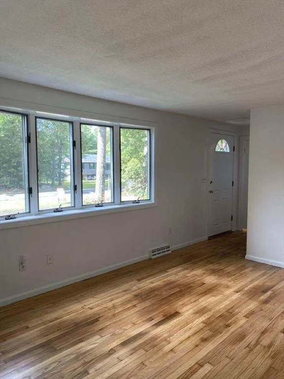 Photo of 74 Wall Street