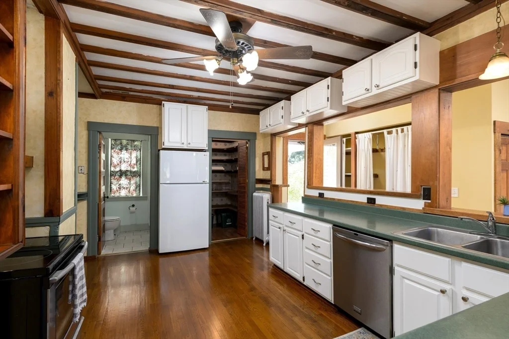 Photo of 28 Holt Road